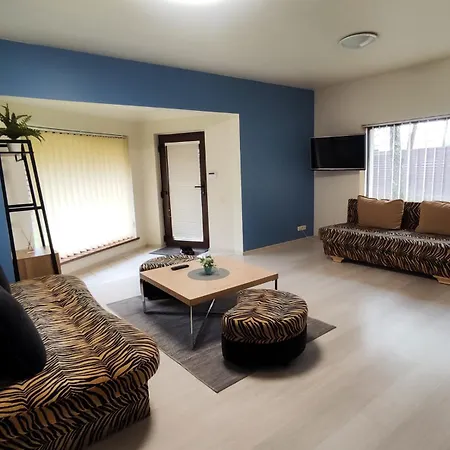 Апартаменты K-town - Near The
